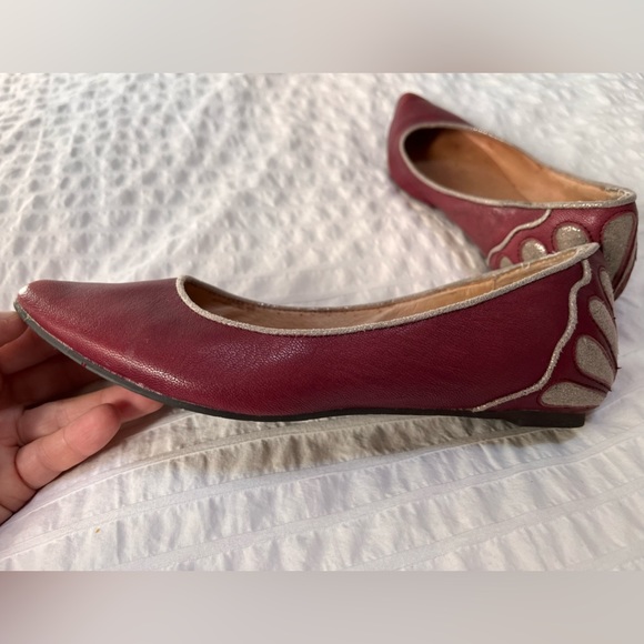 Miz Mooz Jodi Flats size 6 - Picture 7 of 10
